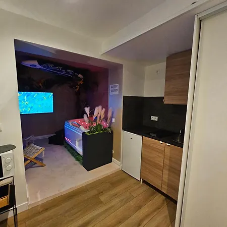 Appartement Oasis Detente Love Room Avec Spa Balneo Privatif 20 Min De Lille Bassee Esterno foto