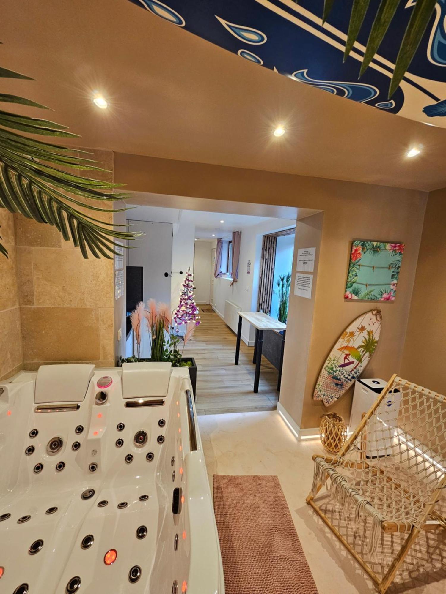 Oasis Detente Avec Balneo Privatif 20 Min De Lille Apartment *
